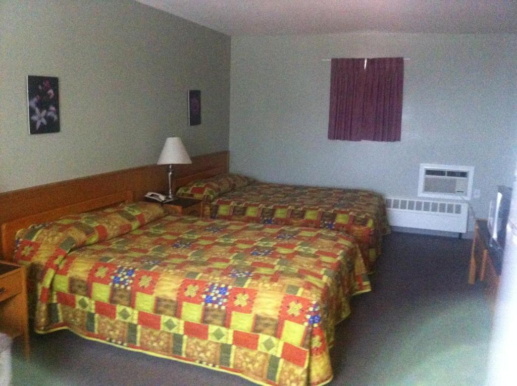 Raccoon Lodge Motel Сілван-Лейк Номер фото
